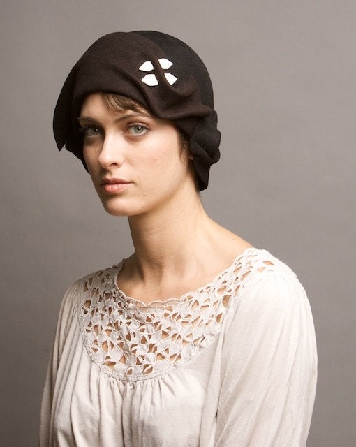 two-tone black and brown cloche with white detail