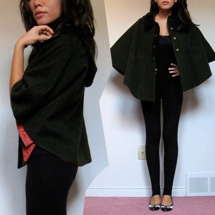 Vintage hooded OLIVE wool CAPE COAT button XS/ S /M