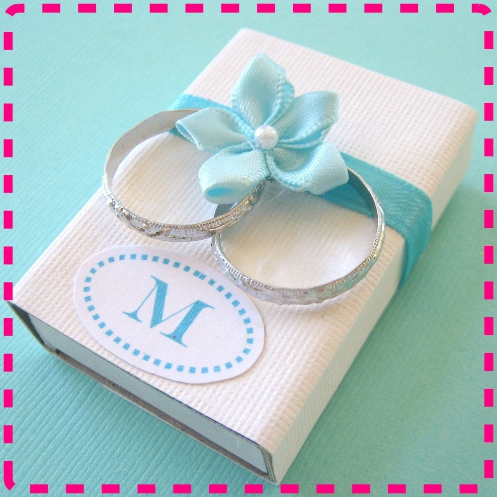 Personalized  Wedding Ring Party Favor Matchbox Goodies - Party   Pack of One Hundred (100) - Eco Friendly with Monogram
