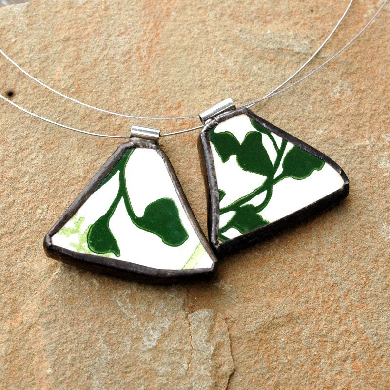 You ComPlate Me Matching Broken Plate Friendship Necklaces green leaf