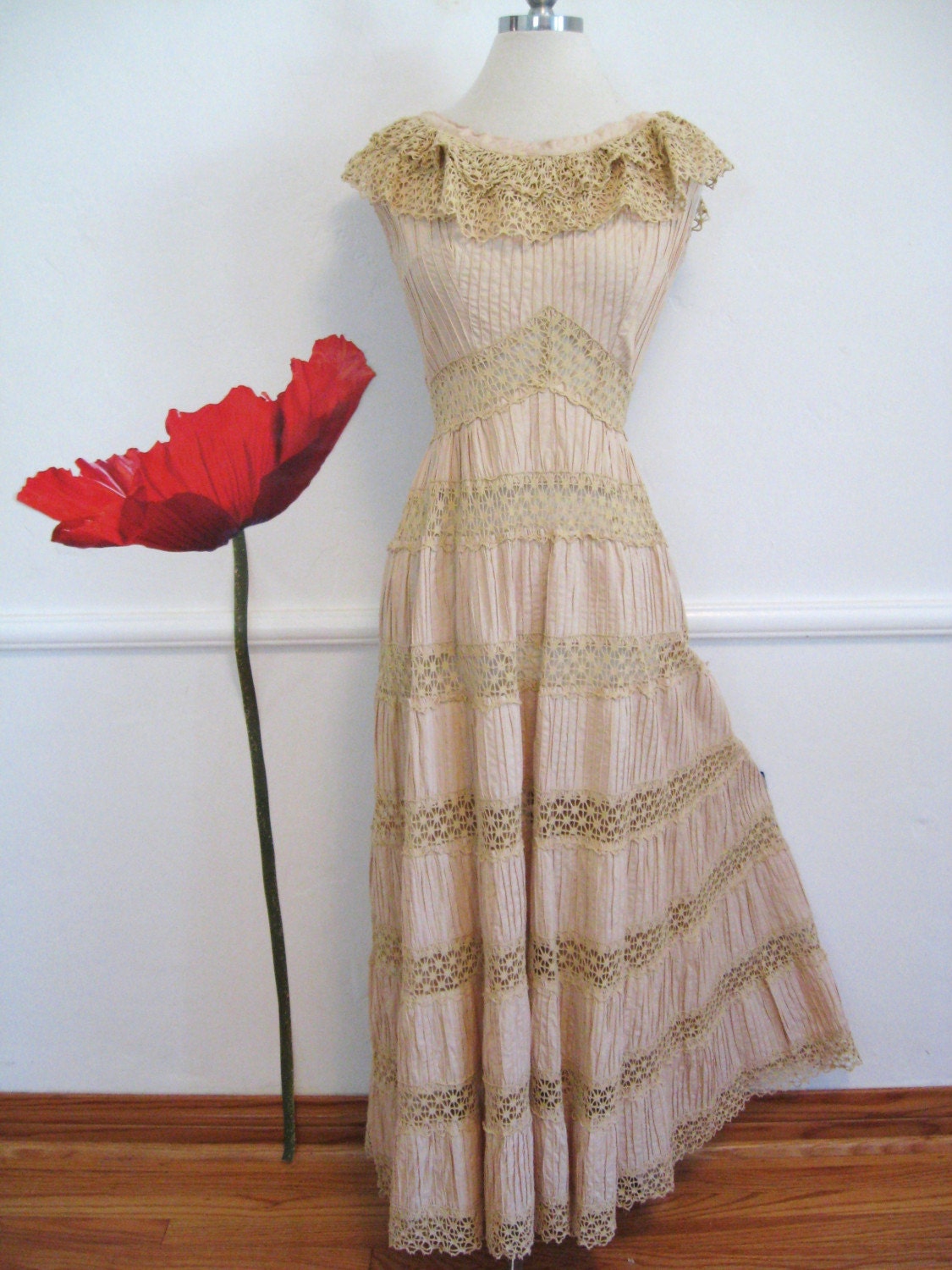 50s vintage MEXICAN WEDDING DRESS with crochet LACE PIN TUCK