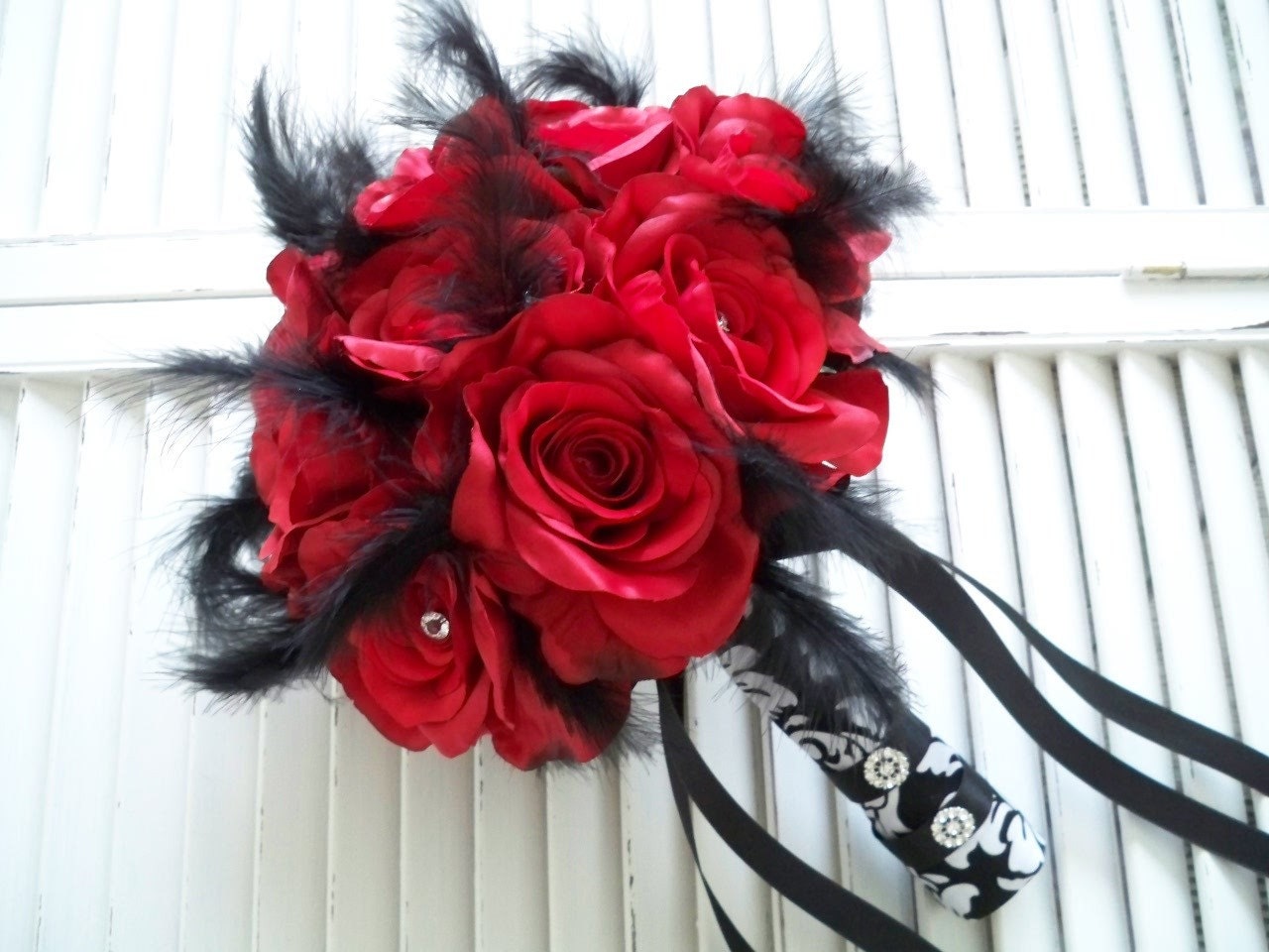 RED ROSES WRAPPED IN  BLACK AND WHITE DAMASK 14 PIECE BRIDAL BOUQUET SET