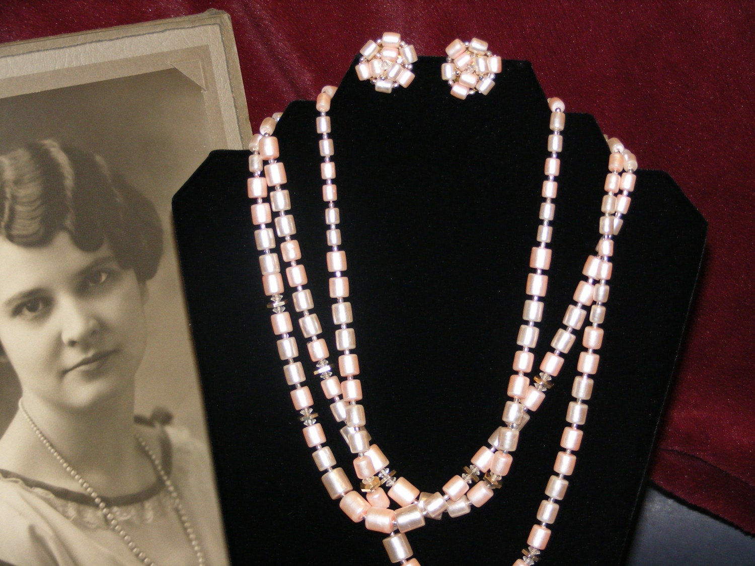 Auntie MADELEINE's Vintage Jewelry Rose Pink Bead Necklace and earrings