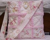 ROMANTIC CHIC RAG QUILTED HEART TOTE, Patchwork, 10 Mary Rose Fabrics, Gorgeous