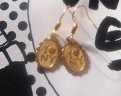 I love ny gold earrings