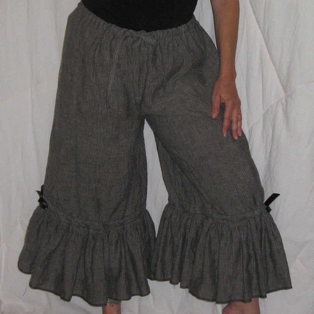 Womens Black Pinstripe Steampunk Linen Bloomers FREE SIZE to 16