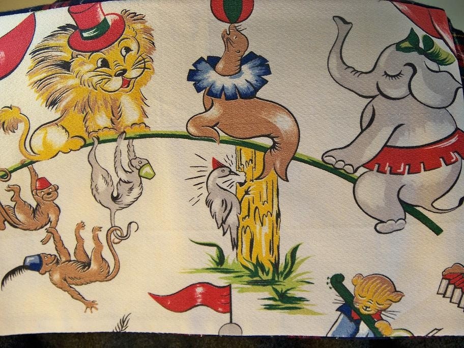 Reversible Messenger Bag - Vintage Circus Print/Plaid with Sunflower