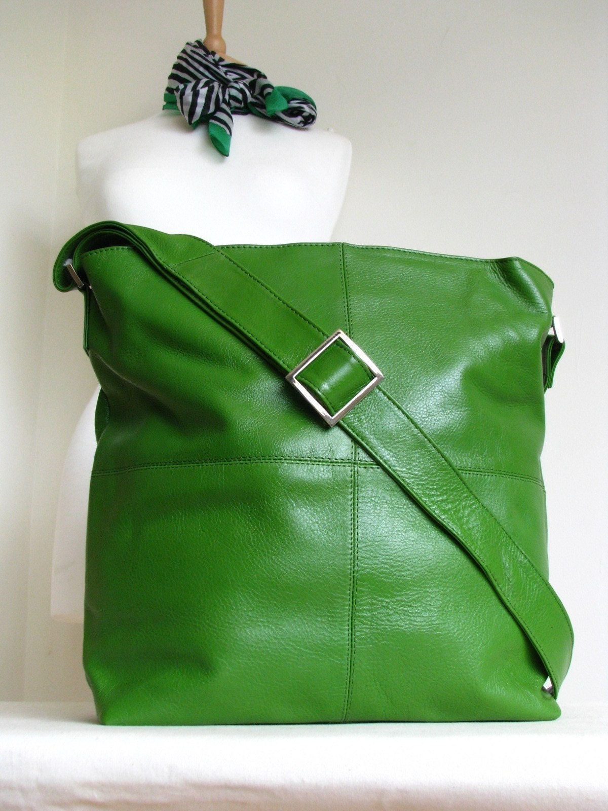 Large Kelly Green Messenger Bag