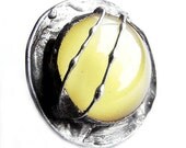Lemon yellow - ring in tiffany technique - adjastable