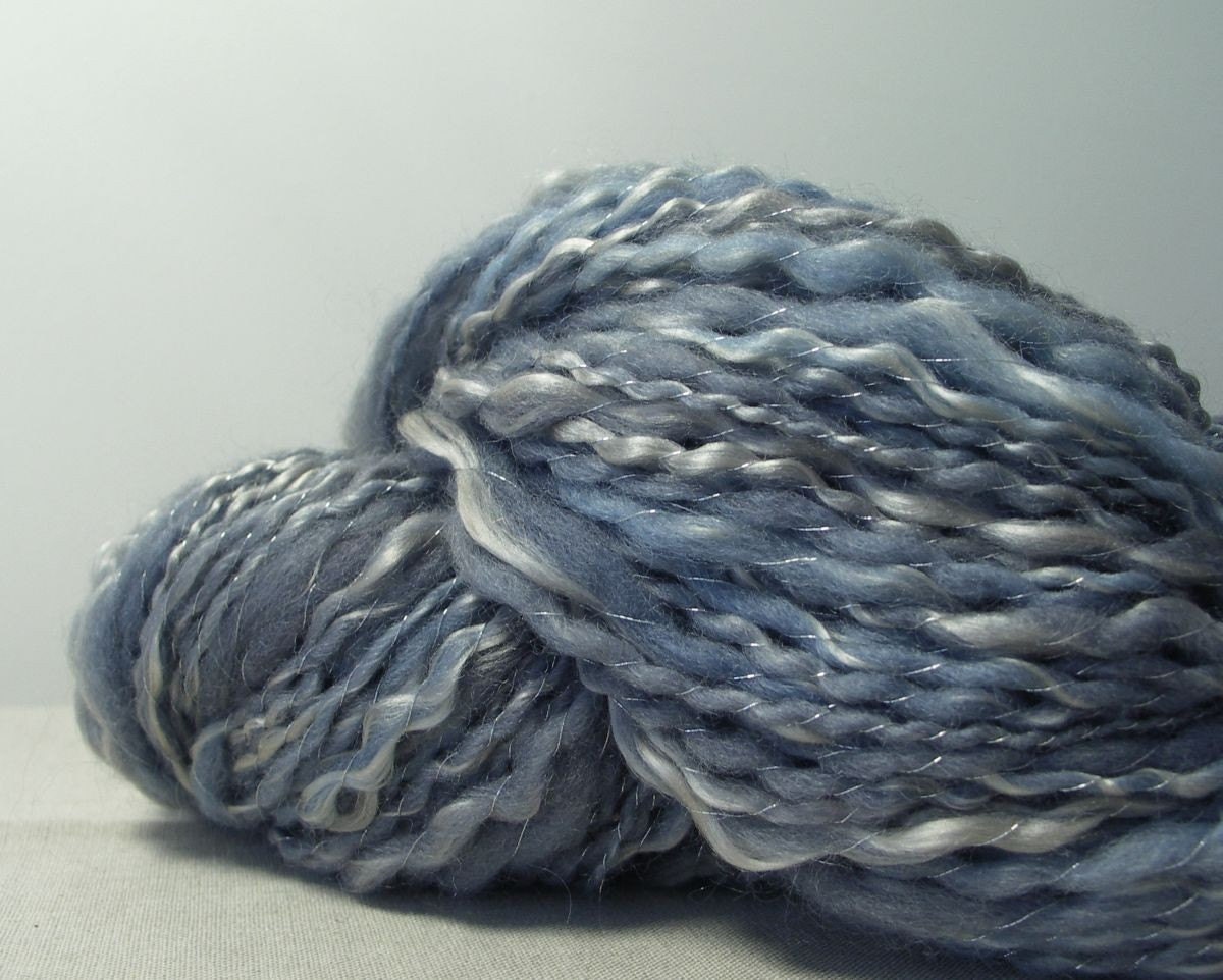 Handspun BLUE FROG BFL and Seacell 160m