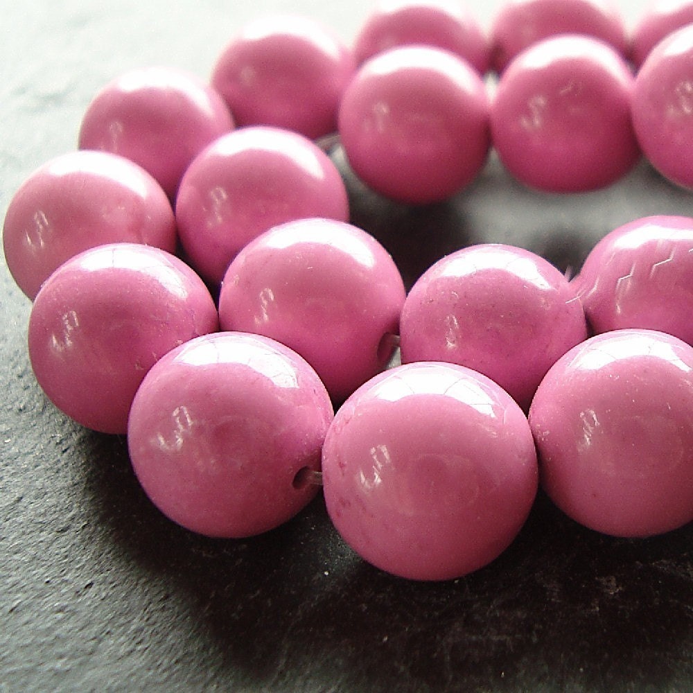 8mm Natural Fuchsia Pink Turquoise Round Beads - 12 Pieces