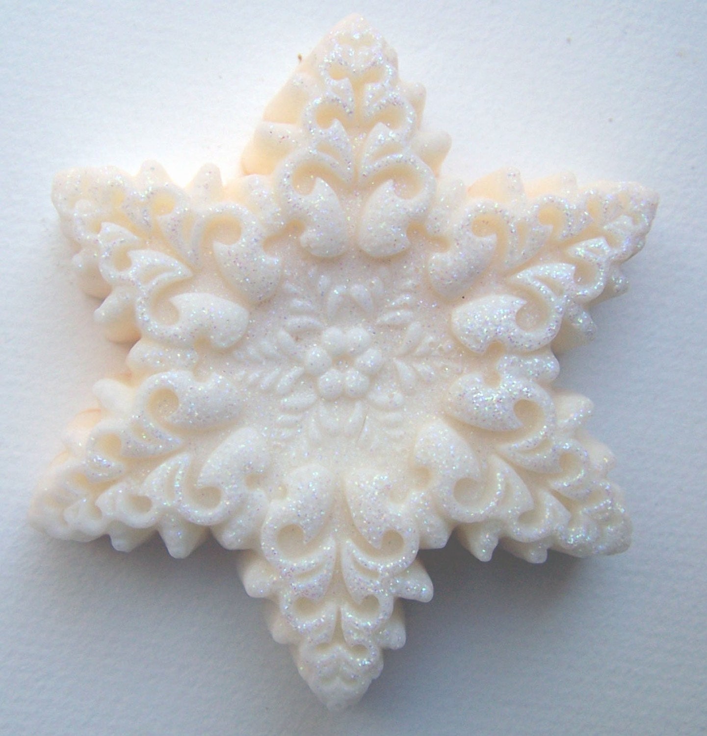 3 bars - Winter Holiday Snowflake Soap ...  Peppermint - Cinnamon - Vanilla twist scent .  Beautiful detail.  Priority shipping