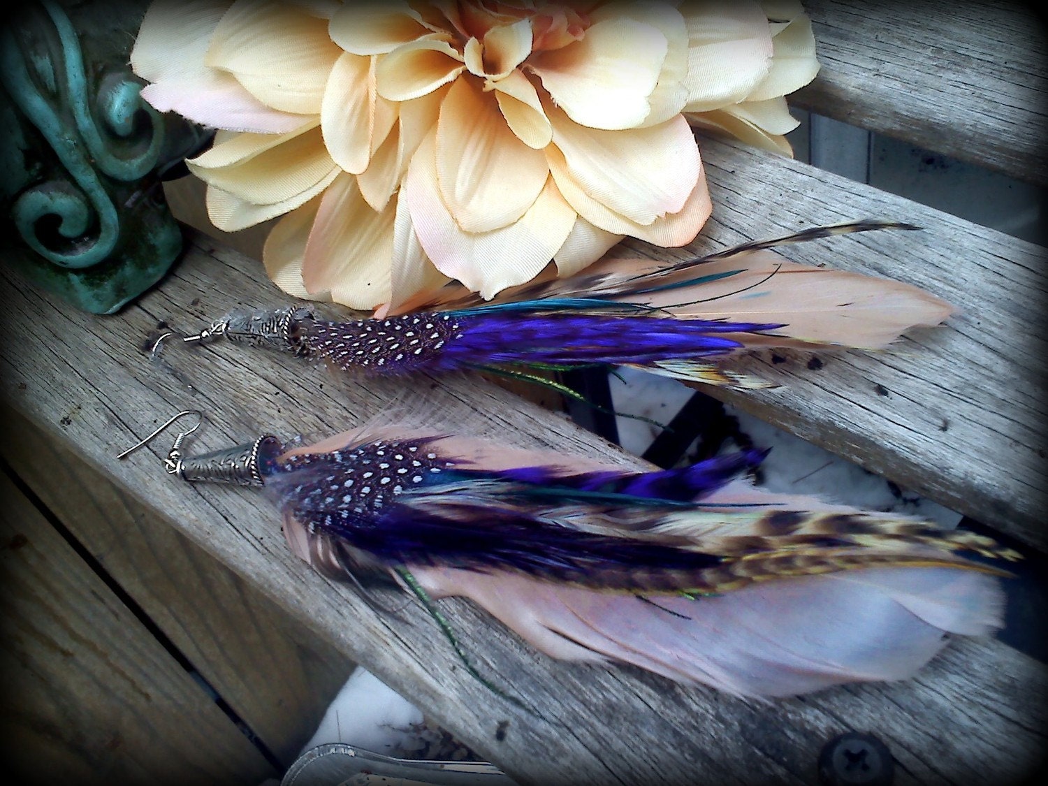 Fabulous Fun Feather Earrings: