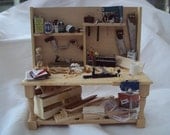 DOLLS HOUSE MINIATURES - Woodworkers / Carpenters Bench