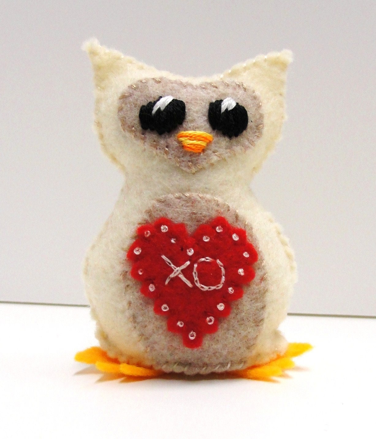 felt owl- stuffed wee feltie owlet  for Valentine's Day in winter white with "XO" bright red heart