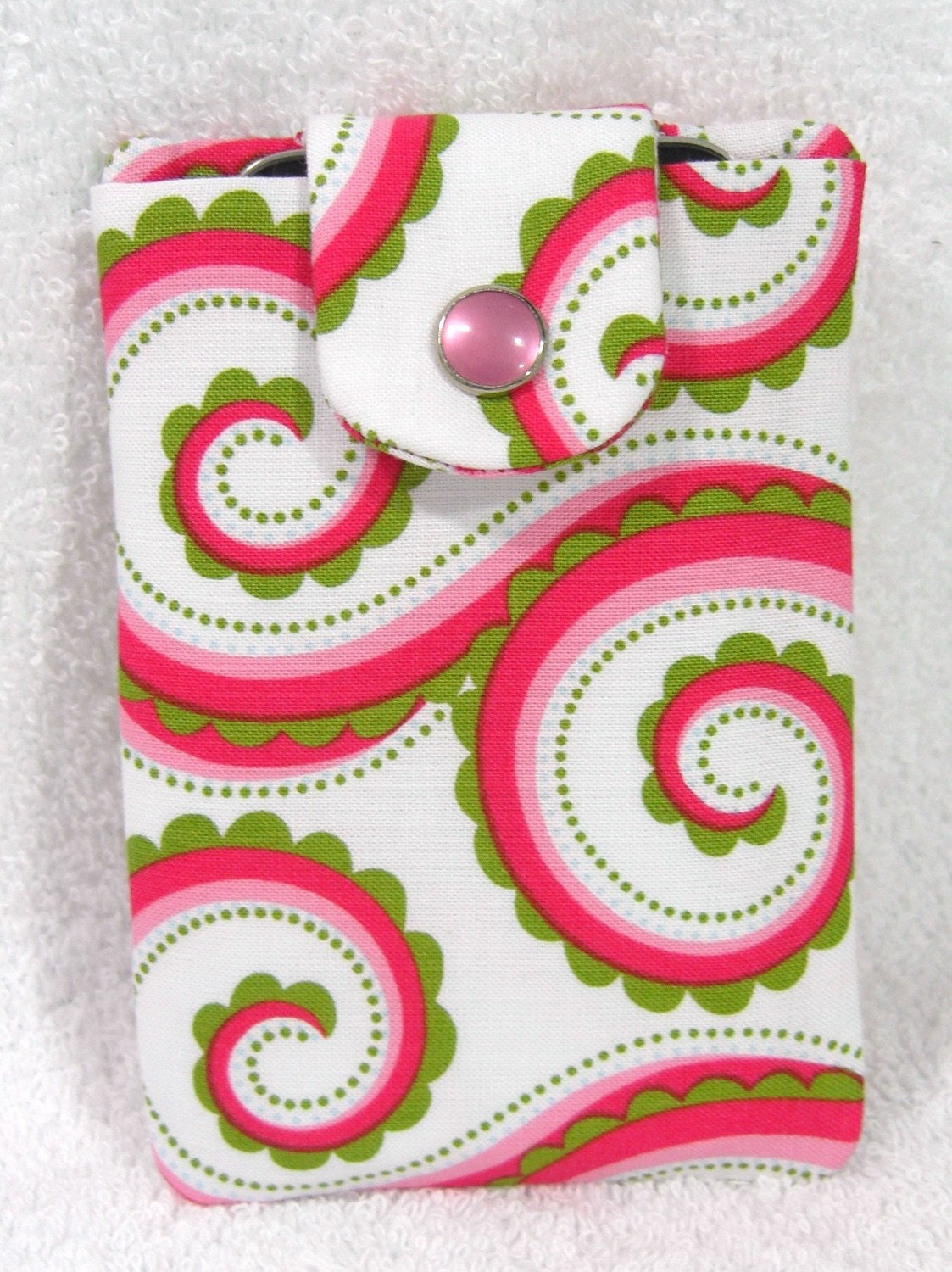 iPhone Blackberry iTouch Quilted Snap Cover Pink Swirls