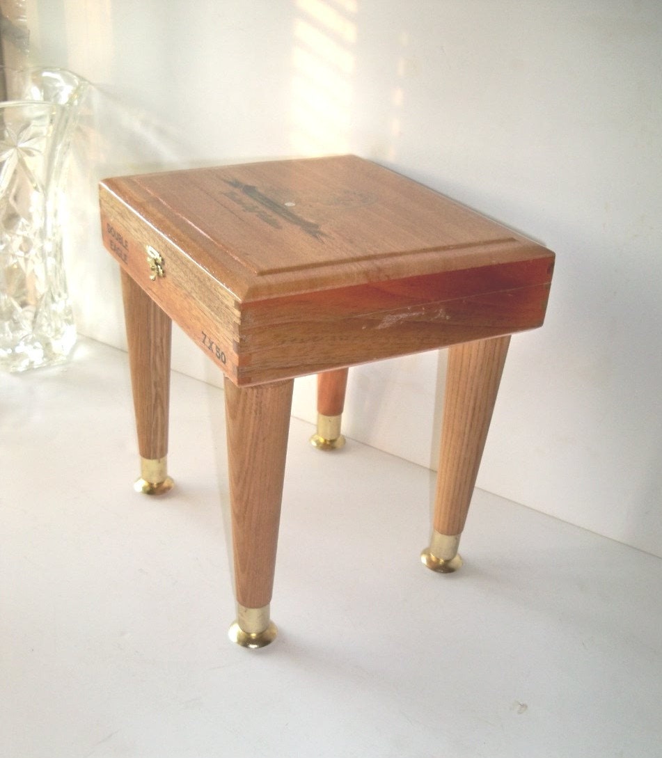 Shipping Crate TABLE La Tradicion Box with Wooden Legs Upcycled and Reclaimed