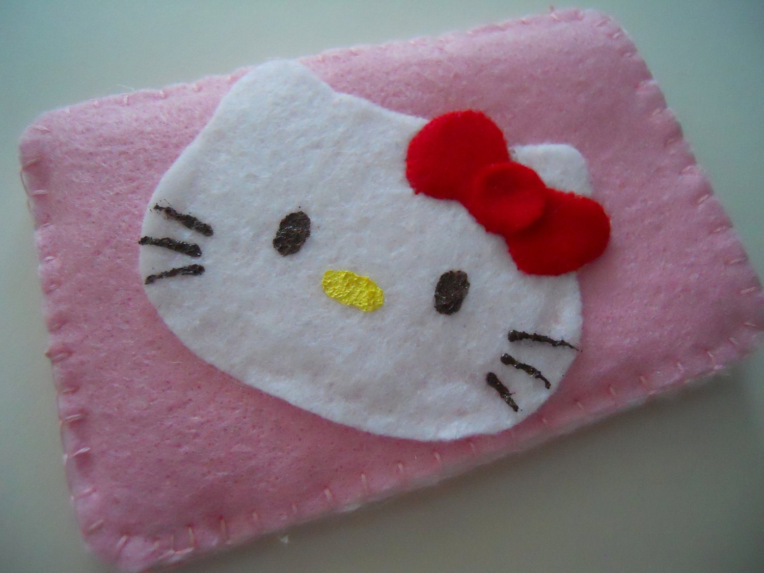Hello Kitty iPhone/iTouch Cozy