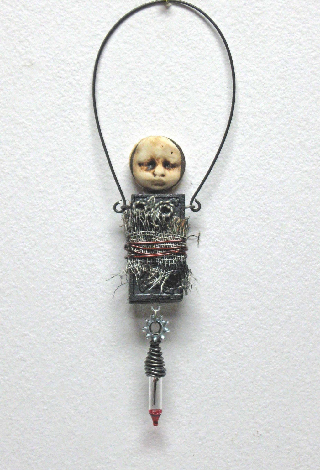 Assemblage - Domino Baby 7