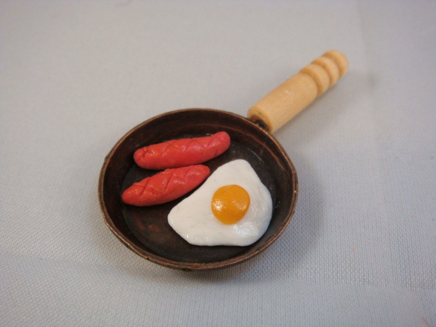 Dollhouse Miniature - Breakfast Fried Egg and Sausages in Pan