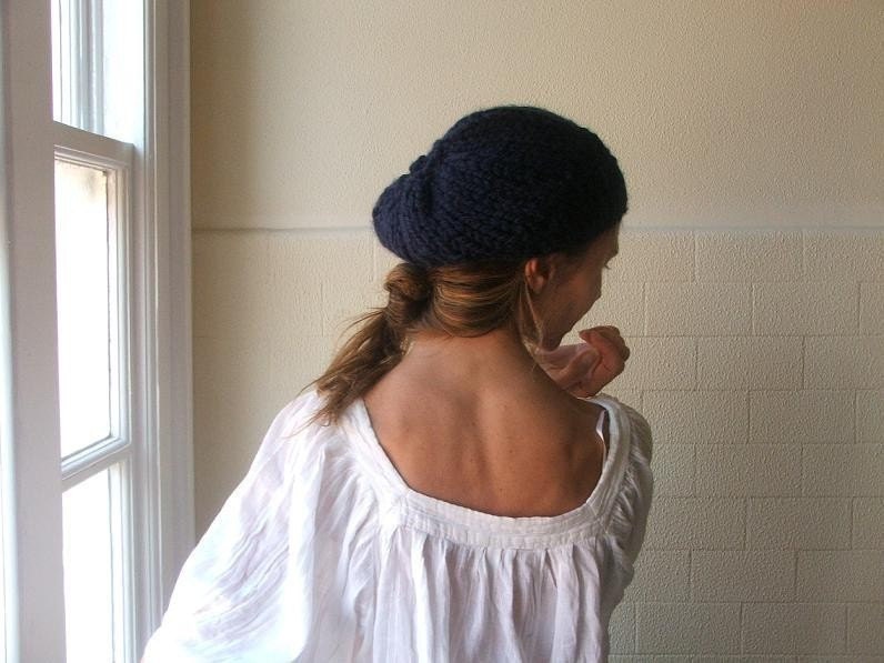 Navy blue chunky hat last one in this shade