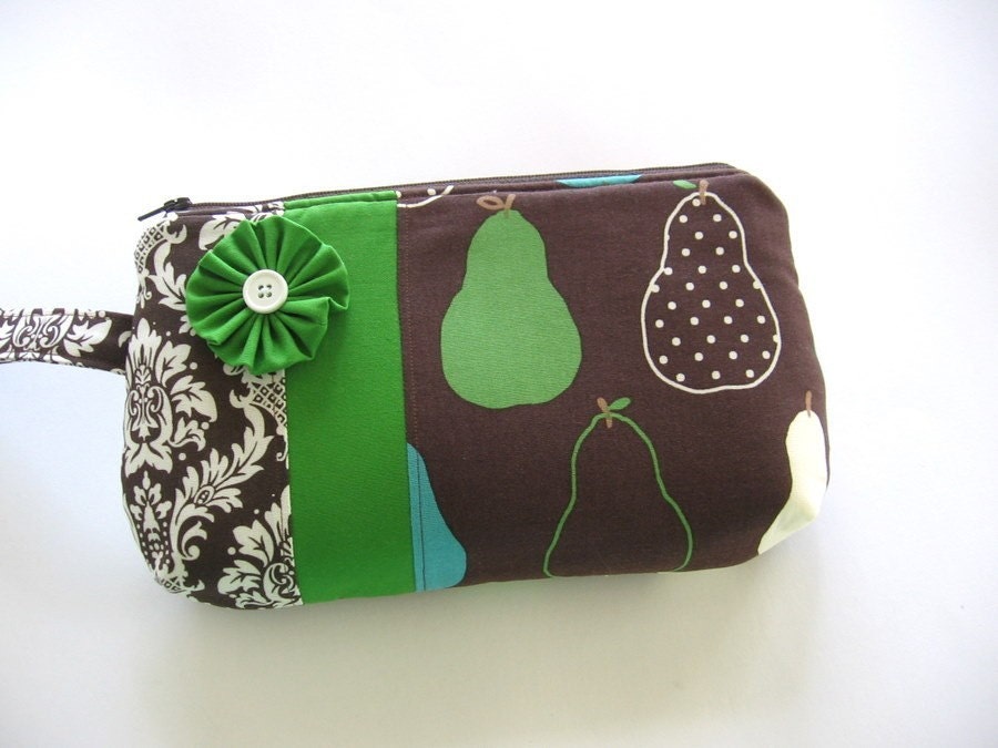 Pears Wristlet/Cosmetic Bag