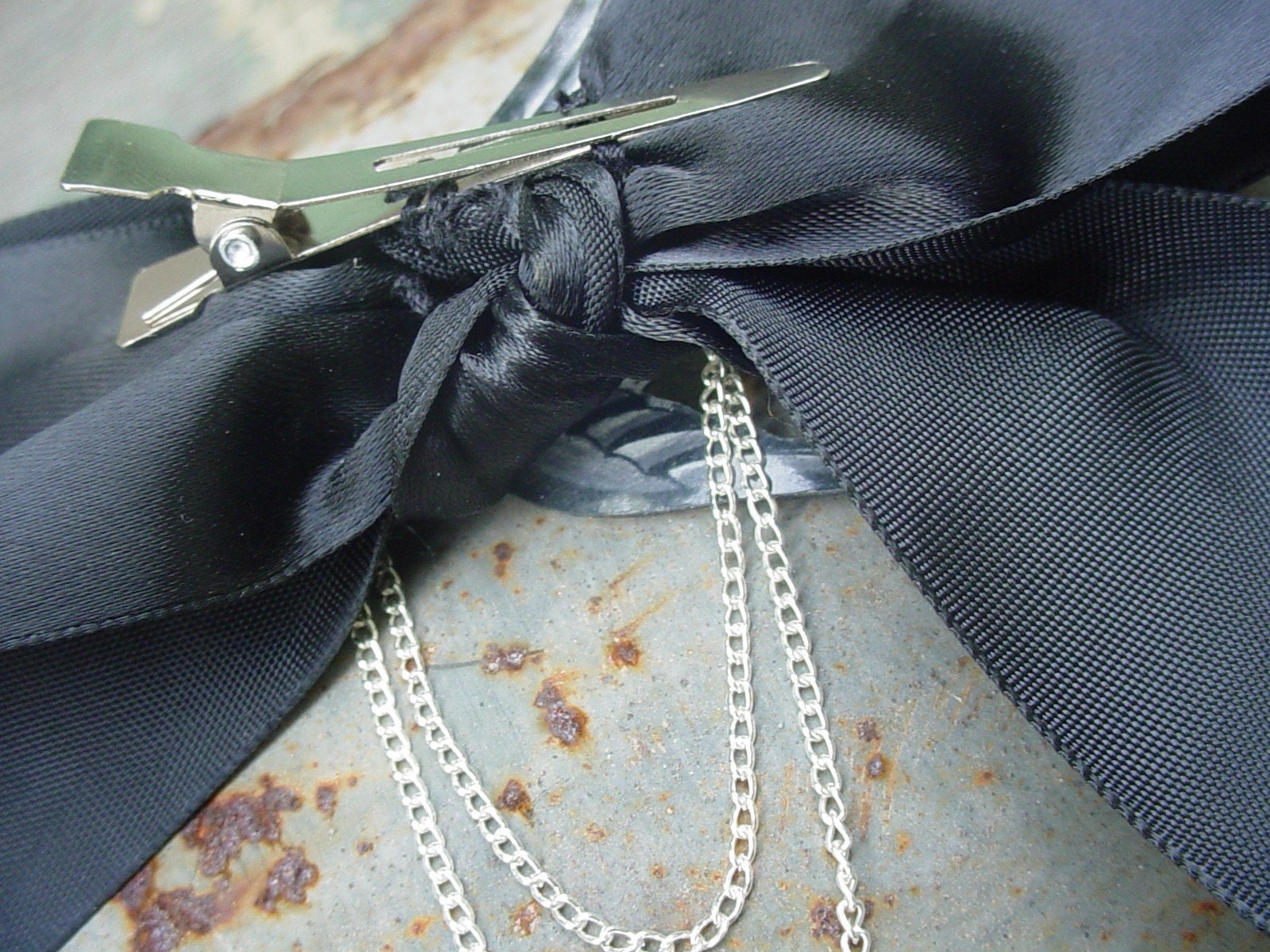couture lolita black satin hair bow with sparrow and chains