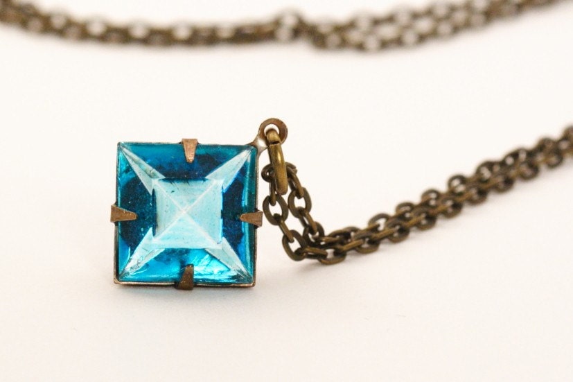 Vintage Glass Jewel Necklace - Deep Aqua