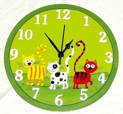 Green Wall Clock With Cats Painting