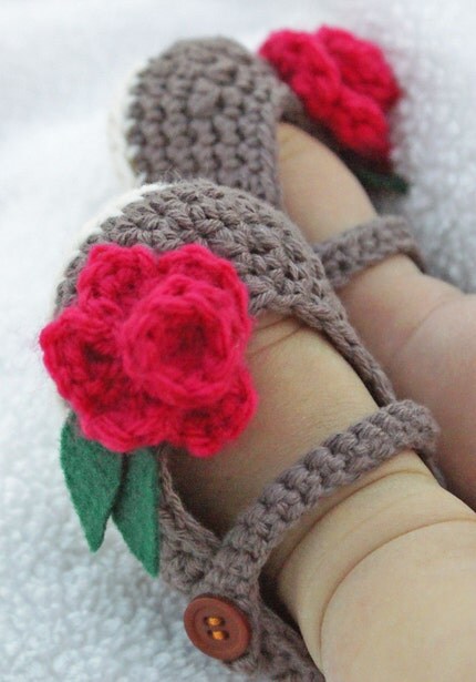 LOLA Mary Jane Crochet Baby Shoes