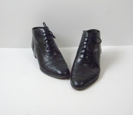 Vintage Black Leather Oxford Ankle Boots Size 8M