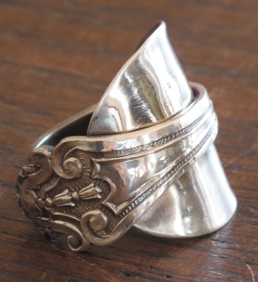 Darling buds of May hallmark silver spoon ring