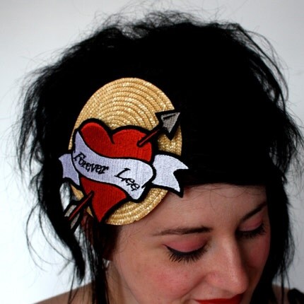 Tattoo heart fascinator true love hat - Custom made with your choice of message or name