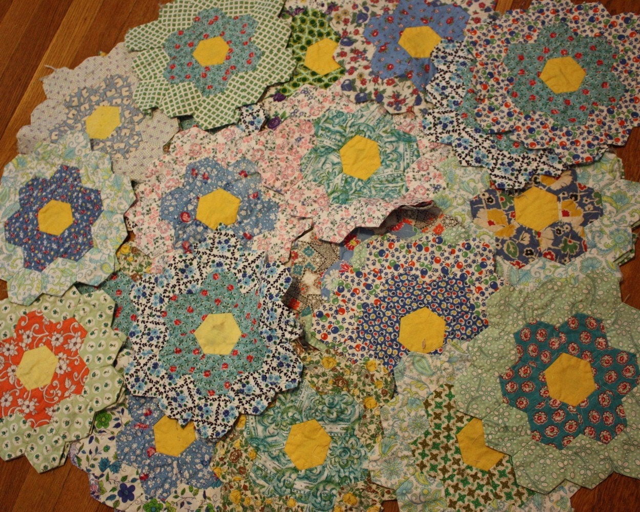 36 Vintage Grandmother's Flower Garden Hand-Sewn Hexagon Quilt Blocks -- BEAUTIFUL
