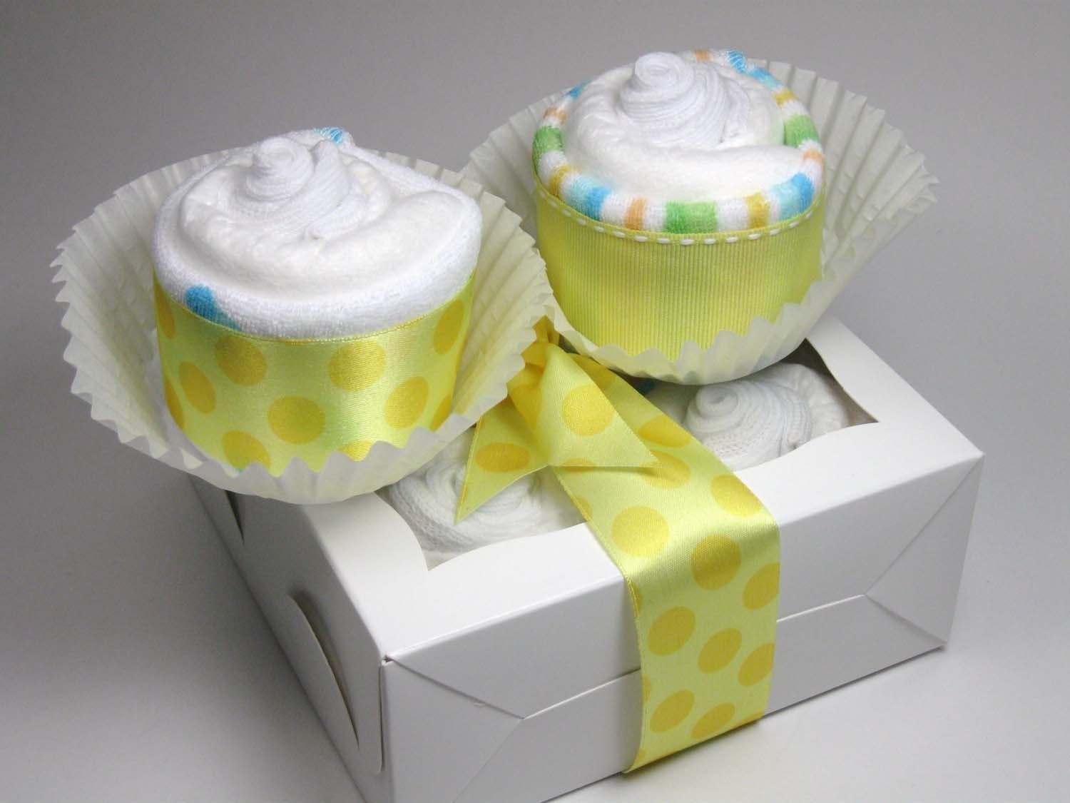 FREE Washcloth Lollipop...SWEET
Diaper Cupcake Set