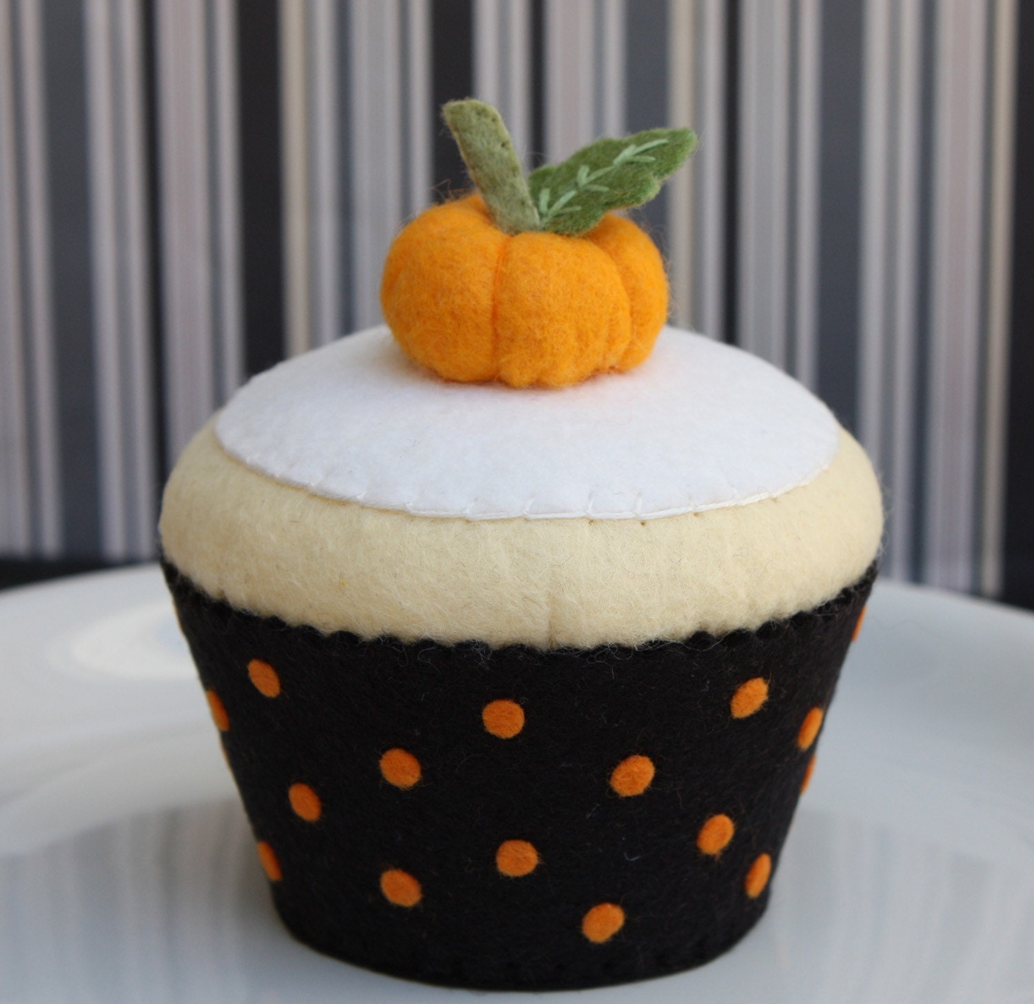 Felt Halloween Harvest Vanilla Cupcake and Pumpkin 2010