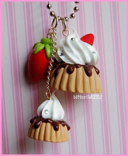 Sweet Pudding Necklace
