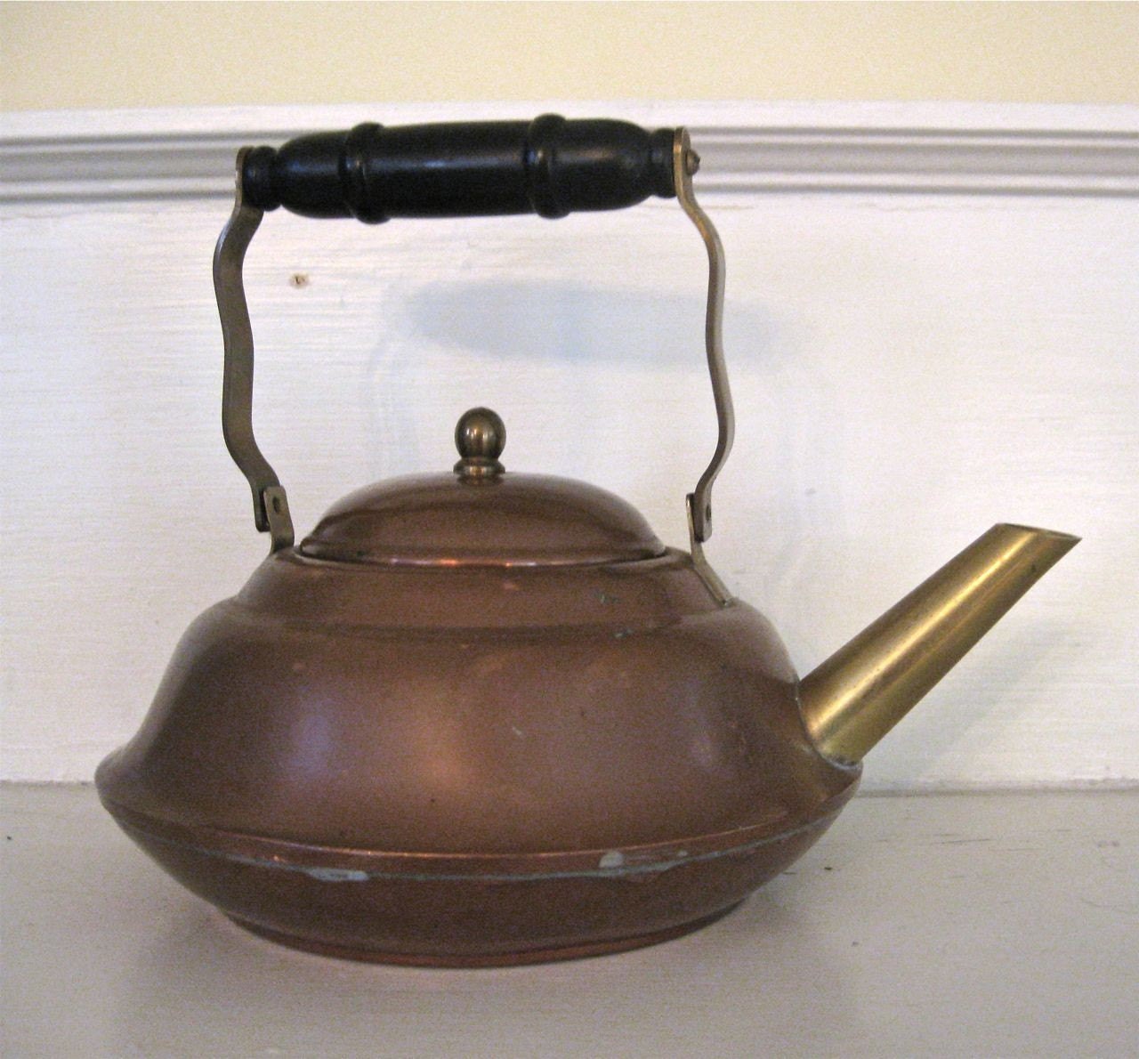 Vintage Copper Teapot - Primitive