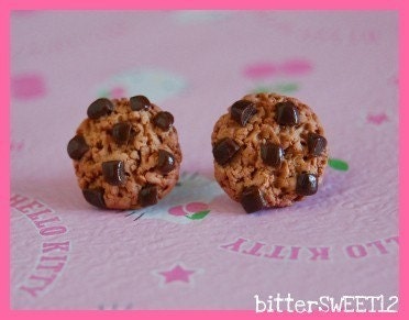 Chunky Chip Cookie Studs