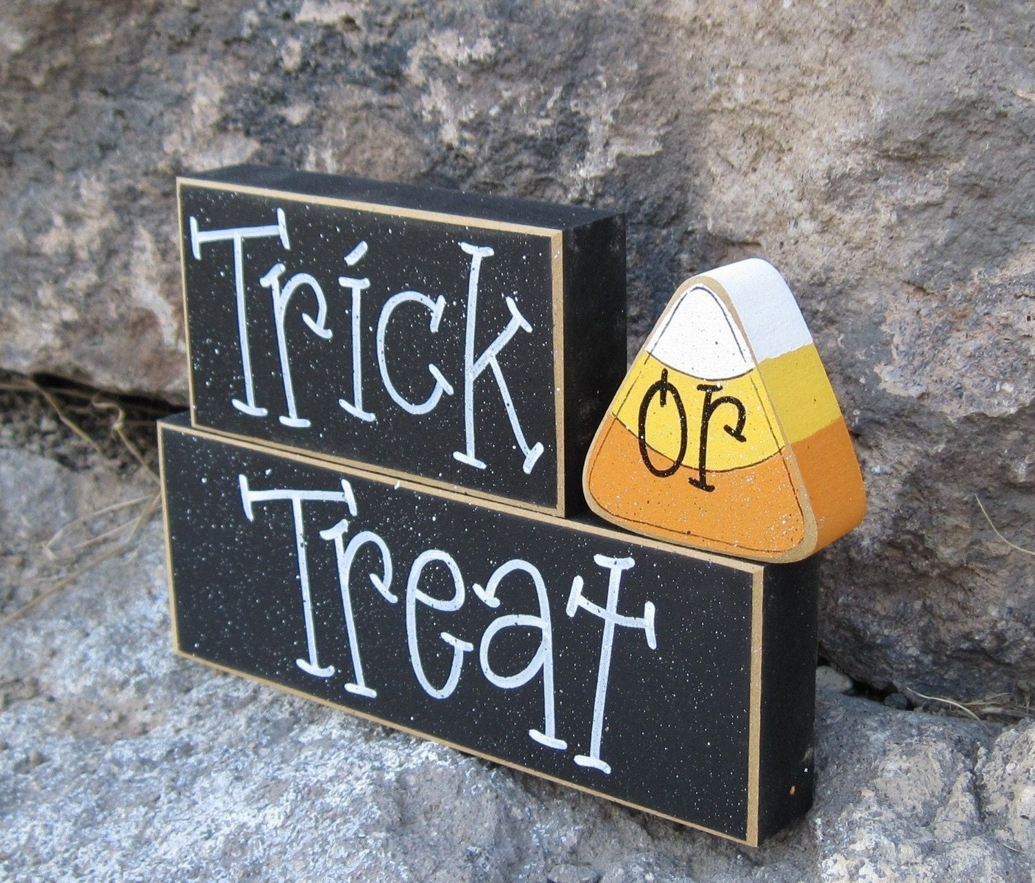 TRICK OR TREAT BLOCKS for Halloween, home, desk, shelf, mantle, holiday, october, jackolantern, pumpkin, decor