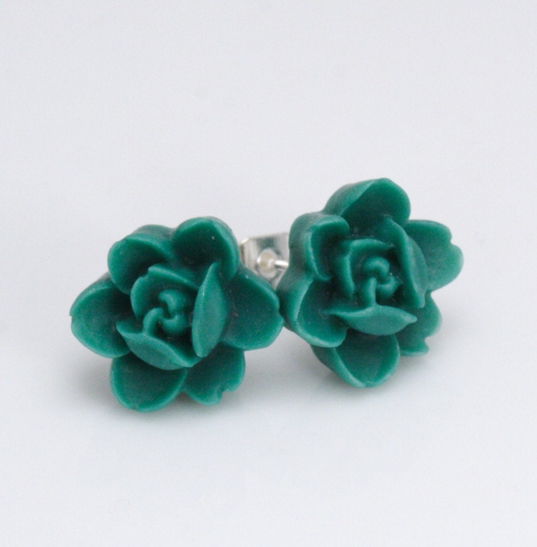 Free Shipping - Miniature Emerald Lotus Post Stud Earrings