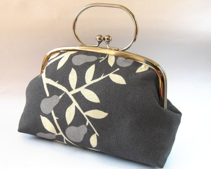 XL frame pouch with handle - pears on gray