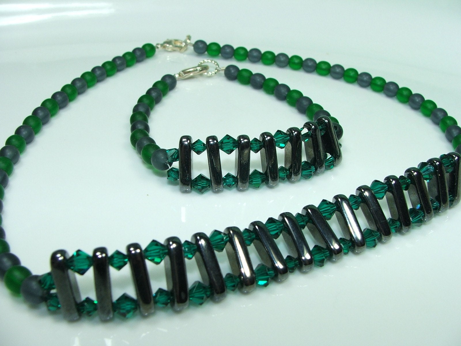 Emerald river necklace bracelet set