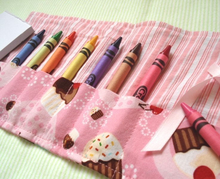 Crayon Roll and Paper for Little Artists