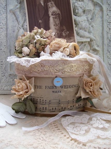 Handmade Weddings on Etsy The Fairy Wedding Vintage Wedding Gift Card Box