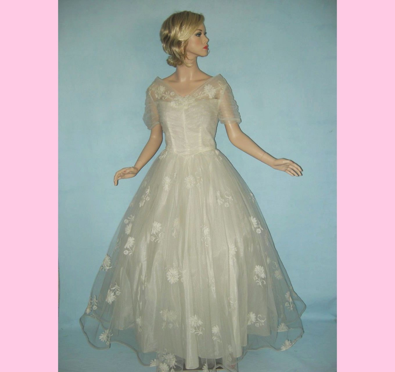 Etsy empressjade ROMANTIC Pleated Tulle Vintage 50s Wedding Gown L