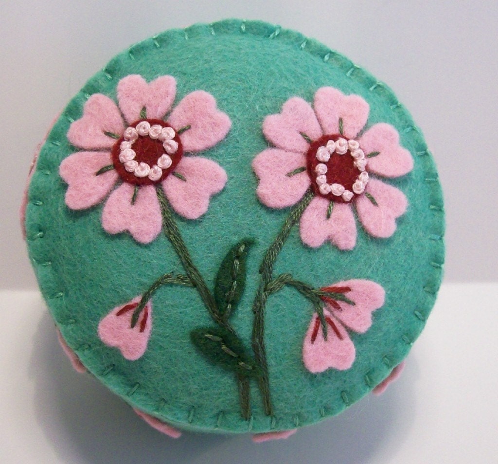Vintage Flowers on Willow pincushion
