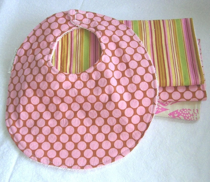 Boutique Burp Cloths and Bib - Gift Set - in Amy Butler pinks