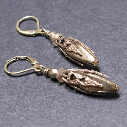 handcrafted earrings jewelry brass filigree