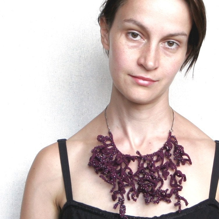 Crocheted beaded necklace in organic form 'Purple corals'